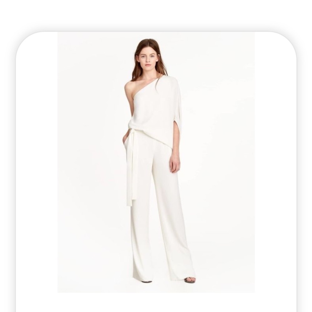 Elegant White One-Shoulder Jumpsuit